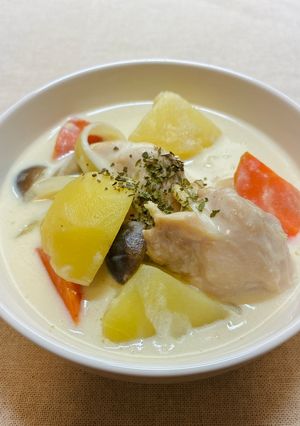 【牛乳・ルー不使用】絶品クリームシチュー-レシピのメイン写真