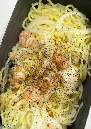 節約キャンプ飯！シーフードMIXで海鮮塩焼きそば-レシピのメイン写真