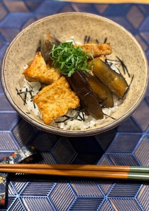 なすと厚揚げのかば焼き丼-レシピのメイン写真