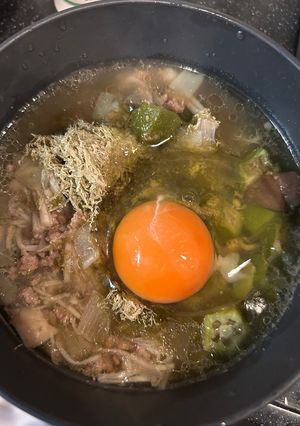 牛豚合挽肉とオクラエリンギえのきの謎スープ-レシピのメイン写真