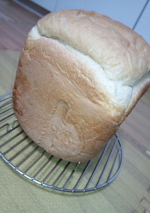 残ったミルクでふわもち食パン♪-レシピのメイン写真