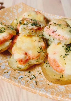 乗せて焼くだけ！たらこマヨグリルポテト-レシピのメイン写真