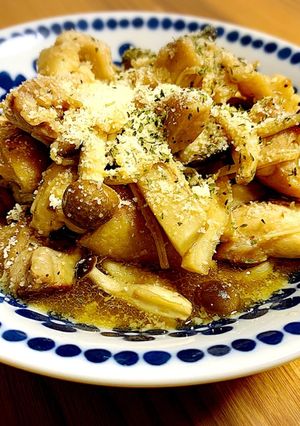 鶏もも肉とキノコのバター醤油炒め-レシピのメイン写真