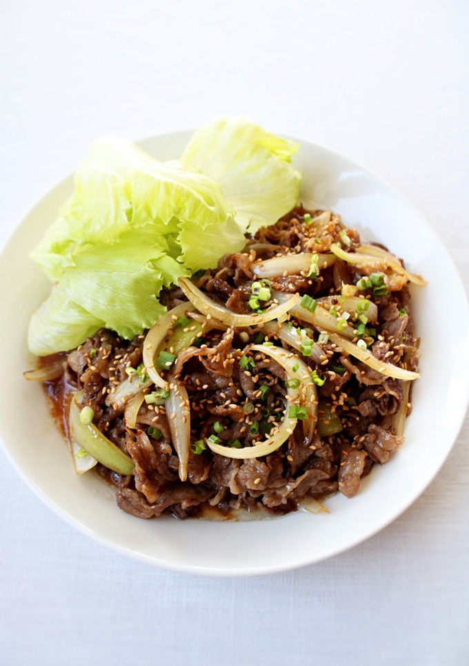 簡単に美味しい【牛肉と玉ねぎの甘辛炒め】-レシピのメイン写真