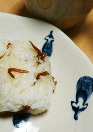 佃煮のおにぎり♪-レシピのメイン写真