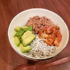 納豆･しらす･アボカド･キムチ丼-レシピのメイン写真