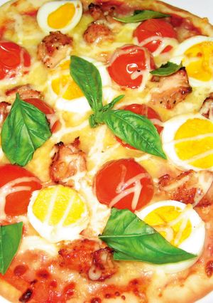 ミニトマトと照り焼きチキンのピザ-レシピのメイン写真