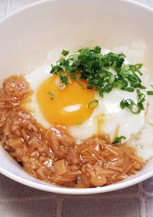 ☆お一人様♪目玉焼き・なめたけ丼☆-レシピのメイン写真