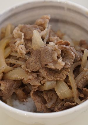 お店より100倍美味しい!水無し牛丼☆-レシピのメイン写真