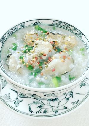 【朝がゆ】牡蠣の薬膳がゆ-レシピのメイン写真