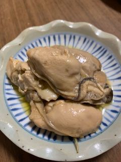 簡単おつまみ☆お酒がすすむ牡蠣のオイル煮-レシピのメイン写真
