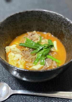 お腹に溜まる代謝アップのキムチ豆腐スープ-レシピのメイン写真