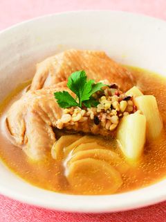 手羽先と生姜のスープ♪(カレー風味)-レシピのメイン写真