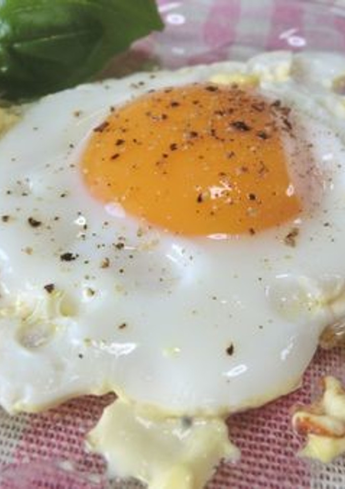材料3つ☆　マヨネーズで目玉焼き-レシピのメイン写真