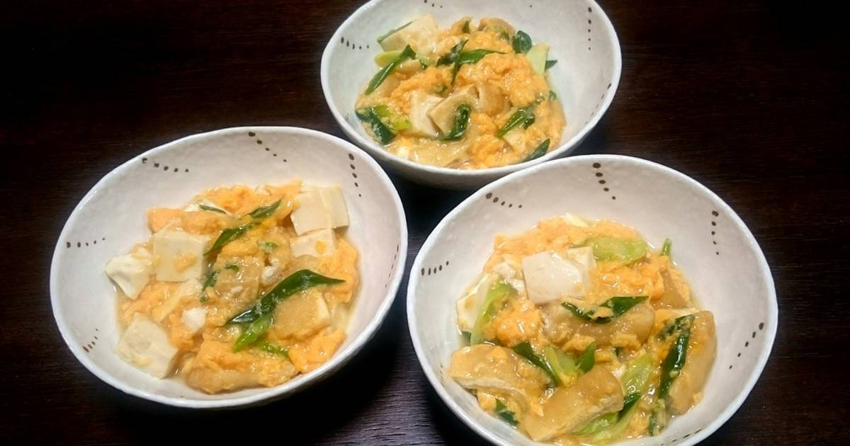 基本からアレンジまで！思わずつくりたくなる「豆腐 油揚げ 卵とじ」のレシピ集 | クックパッド