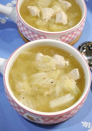 疲労回復！むね肉とキャベツのスープ-レシピのメイン写真