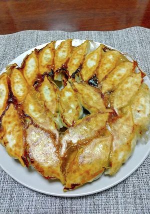 餃子(調味料を換えてみました。)-レシピのメイン写真