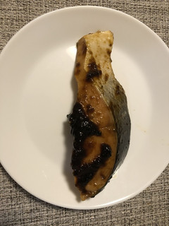 桃屋ごはんですよ。鮭切り身漬け魚-レシピのメイン写真