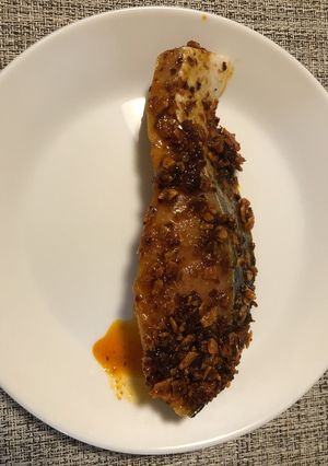 桃屋辛そうで辛くないラー油鮭切り身-レシピのメイン写真