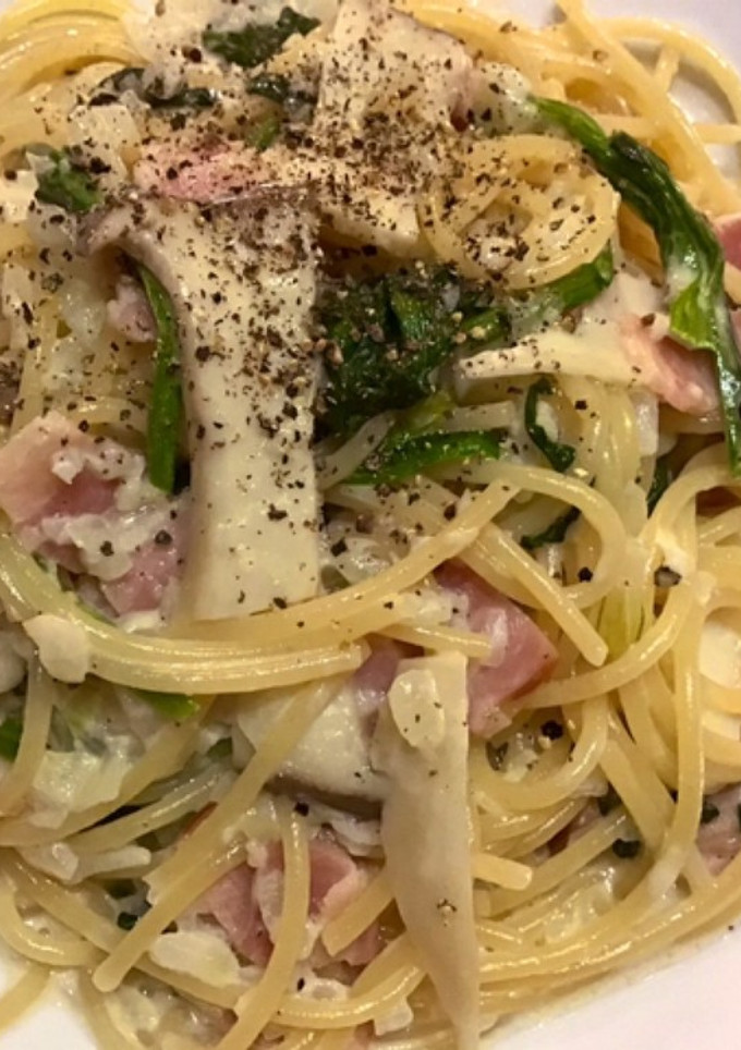 エリンギとほうれん草とベーコンの白パスタ-レシピのメイン写真