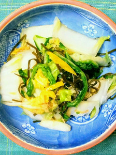 白菜と切りイカの柚子塩昆布漬け☆-レシピのメイン写真