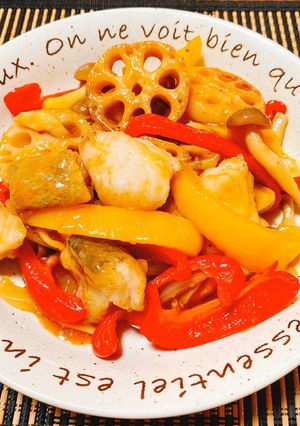 ☆鱈と蓮根パプリカきのこの甘酢あん炒め☆-レシピのメイン写真