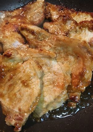 簡単☆豚ロースステーキ☆生姜オイスター味-レシピのメイン写真