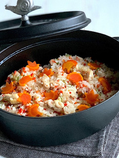 九条ねぎと金時人参の鶏おこわ*STAUB-レシピのメイン写真