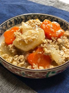 ダイエット煮物♡大根と人参のそぼろ餡かけ-レシピのメイン写真