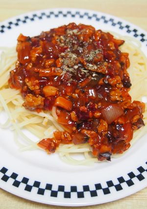 赤ビーツ入りミートソーススパゲティ-レシピのメイン写真