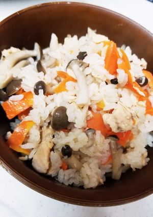 鮭ときのこの簡単炊き込みご飯♡-レシピのメイン写真