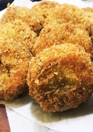 肉たっぷりのカボチャコロッケ-レシピのメイン写真