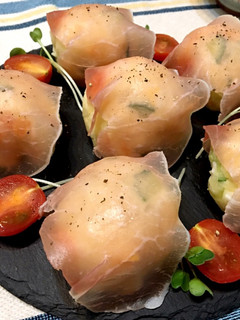 生ハムとまんまるポテトサラダ-レシピのメイン写真