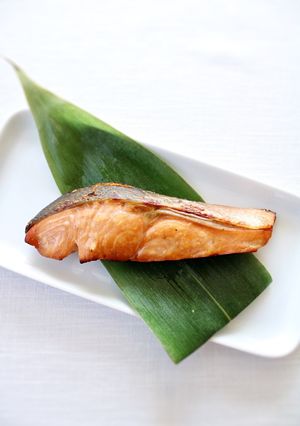 定番料理、シンプル簡単な【鮭の幽庵焼き】-レシピのメイン写真