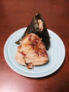 牛肉と牛蒡のおむすび-レシピのメイン写真
