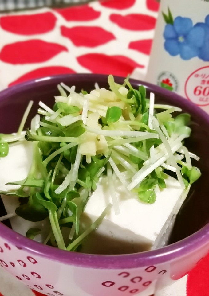 かいわれ大根＆しょうが冷奴+亜麻仁油-レシピのメイン写真
