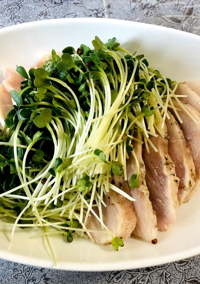 ずぼらの簡単しっとりムネ肉の鶏ハム-レシピのメイン写真
