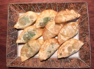 餃子の皮DEエビ大葉チーズの包み揚げ-レシピのメイン写真