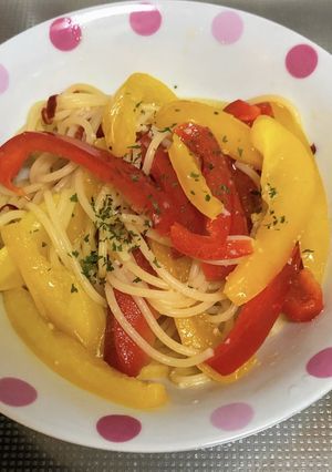 簡単♪パプリカのペペロンチーノ-レシピのメイン写真