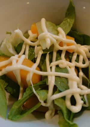 柿のサラダで野菜嫌いを克服★貰った柿完食-レシピのメイン写真