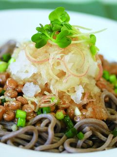 薬味たっぷり!納豆おろしそば-レシピのメイン写真
