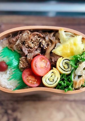 毎日のお弁当♪豚肉きのこ炒め-レシピのメイン写真