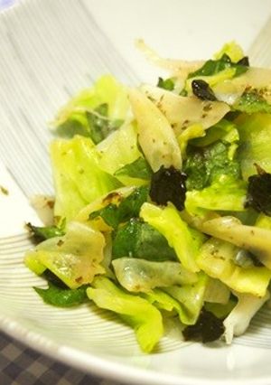 キャベツ・大葉・海苔のワサビ麺つゆ和え♪-レシピのメイン写真