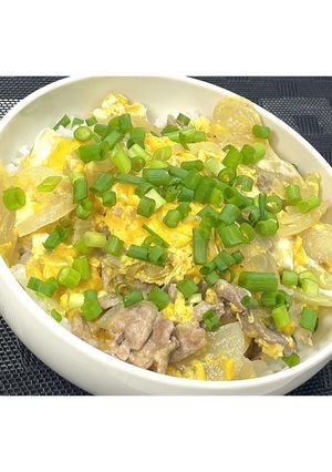 新玉ねぎと豚肉の他人丼★動画あり★-レシピのメイン写真