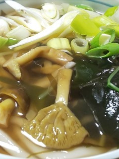 天然きのこ・シモコシのうどん-レシピのメイン写真