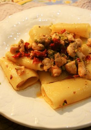 パスカルのピスタチオとサーモンのパッケリ-レシピのメイン写真