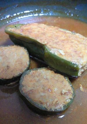 ﾋﾟｰﾏﾝの肉詰め*ｹﾁｬｯﾌﾟｿｰｽ煮-レシピのメイン写真