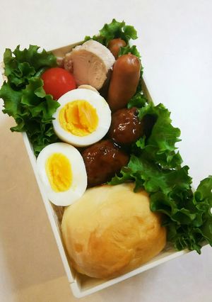 お弁当(11/14)ディナーロールパン-レシピのメイン写真