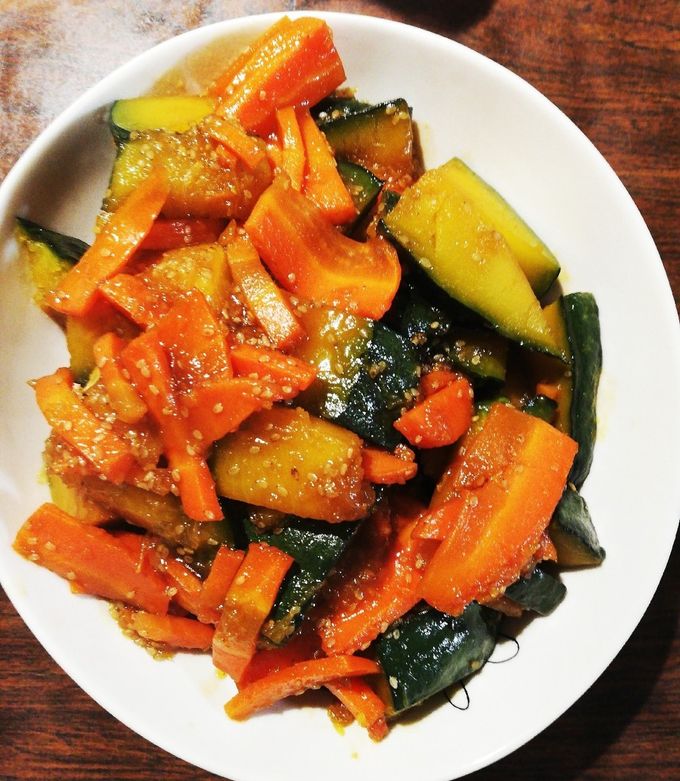 かぼちゃと人参の甘辛煮 by クック42234C☆ 【クックパッド】 簡単