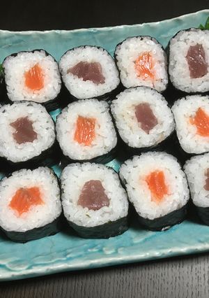 巻き寿司をストレスなく切る方法-レシピのメイン写真